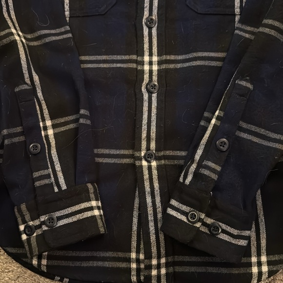 Flannel | Express - Picture 4 of 5